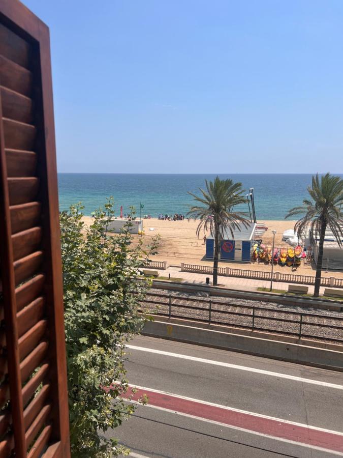 Vilador Beach Hotel Masnou Exteriér fotografie